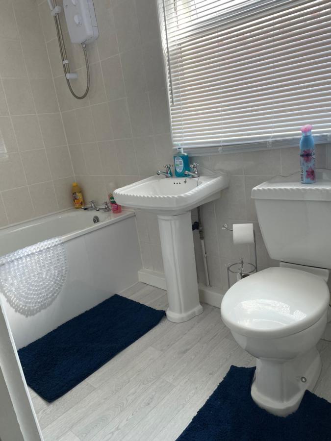 Divine Accommodation Liverpool Exteriör bild