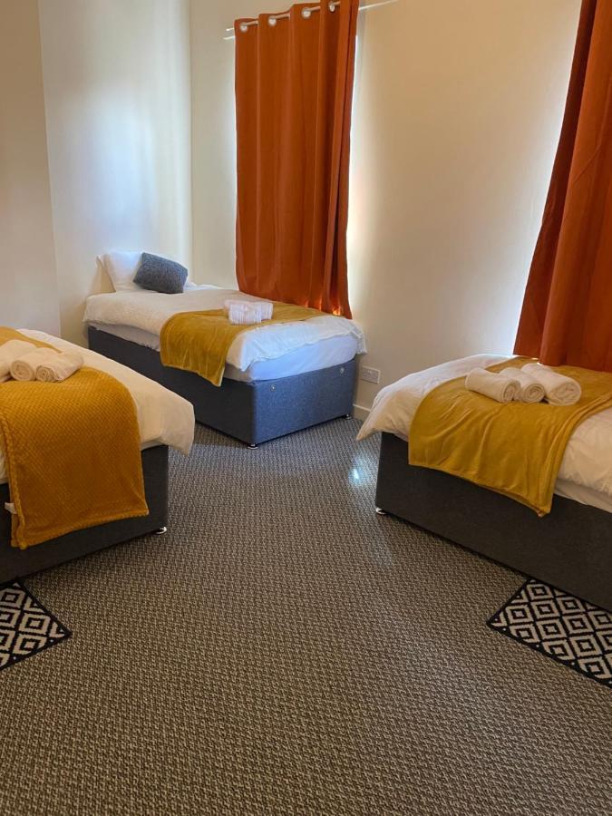 Divine Accommodation Liverpool Exteriör bild
