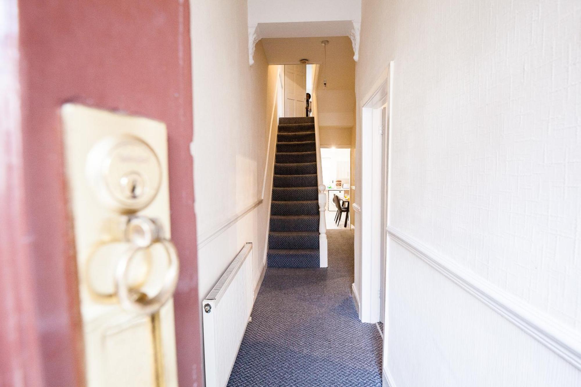 Divine Accommodation Liverpool Exteriör bild